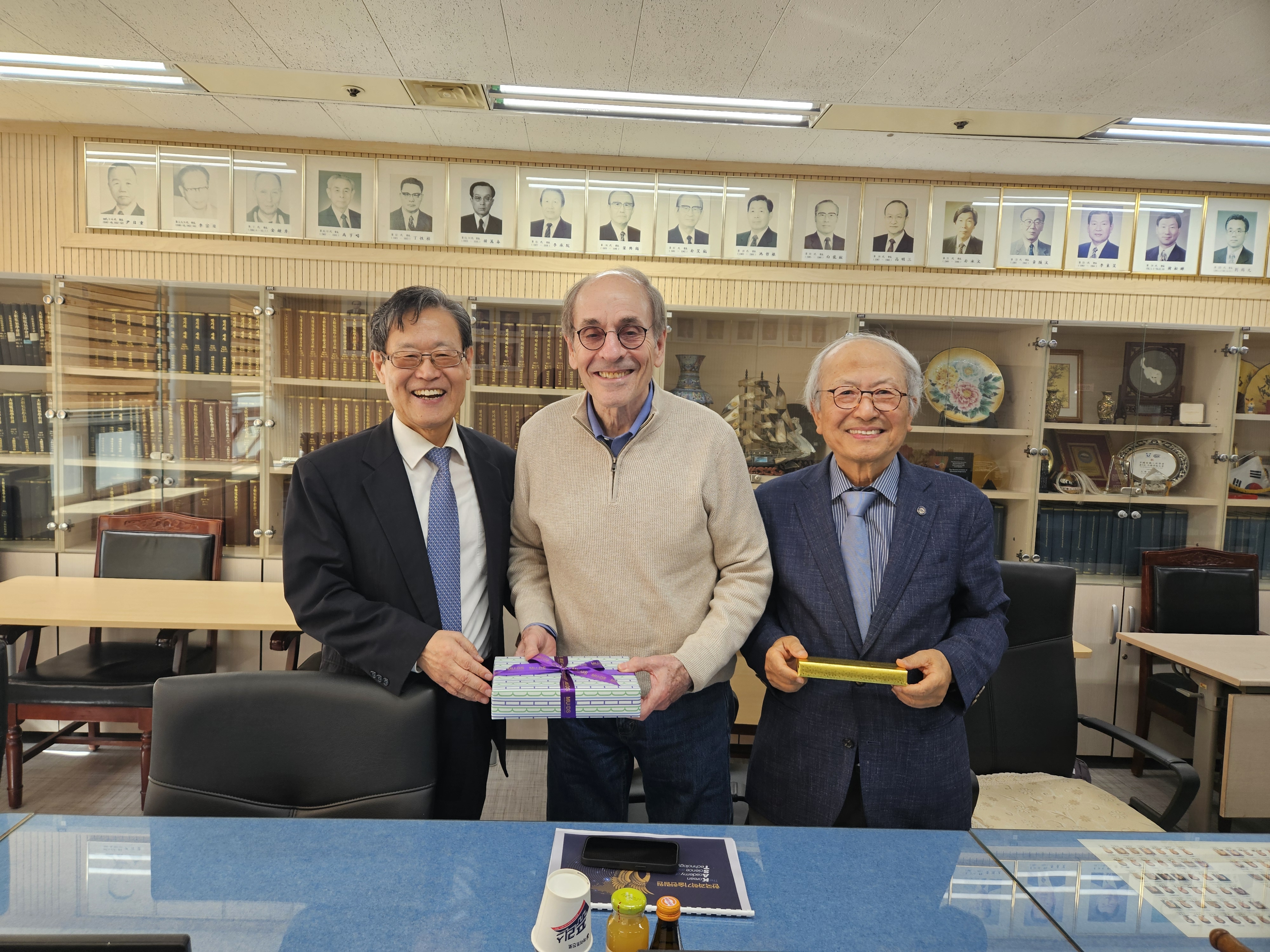 명예의 전당 내방(3).jpg 이미지입니다.