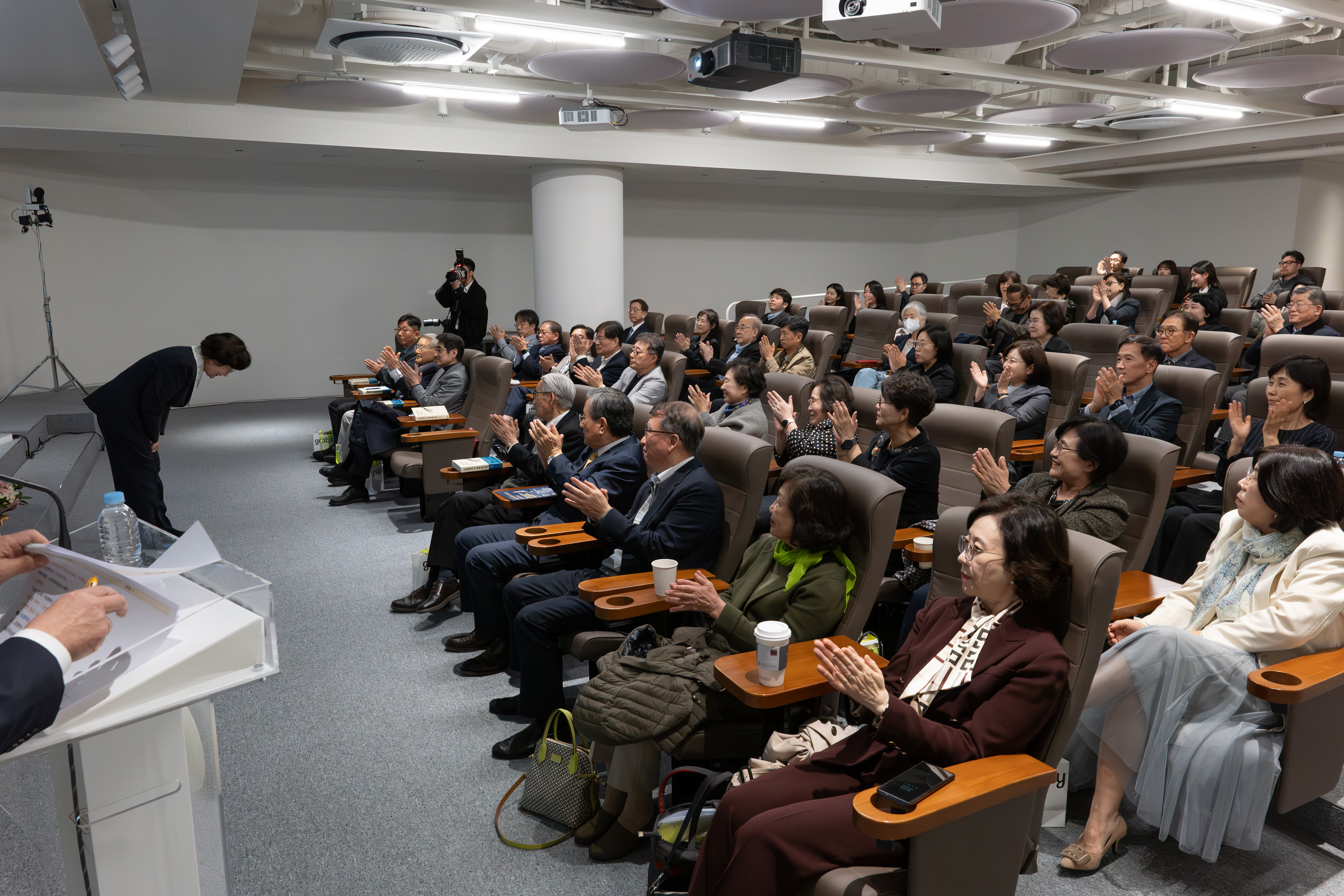 20251030_제55회_석학커리어디시전스 (34).jpg 이미지입니다.